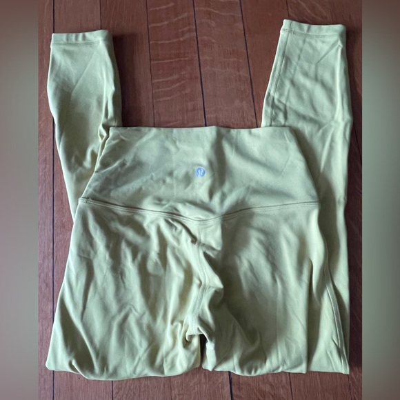 Lululemon brand new leggings! New without tags - Picture 2 of 3